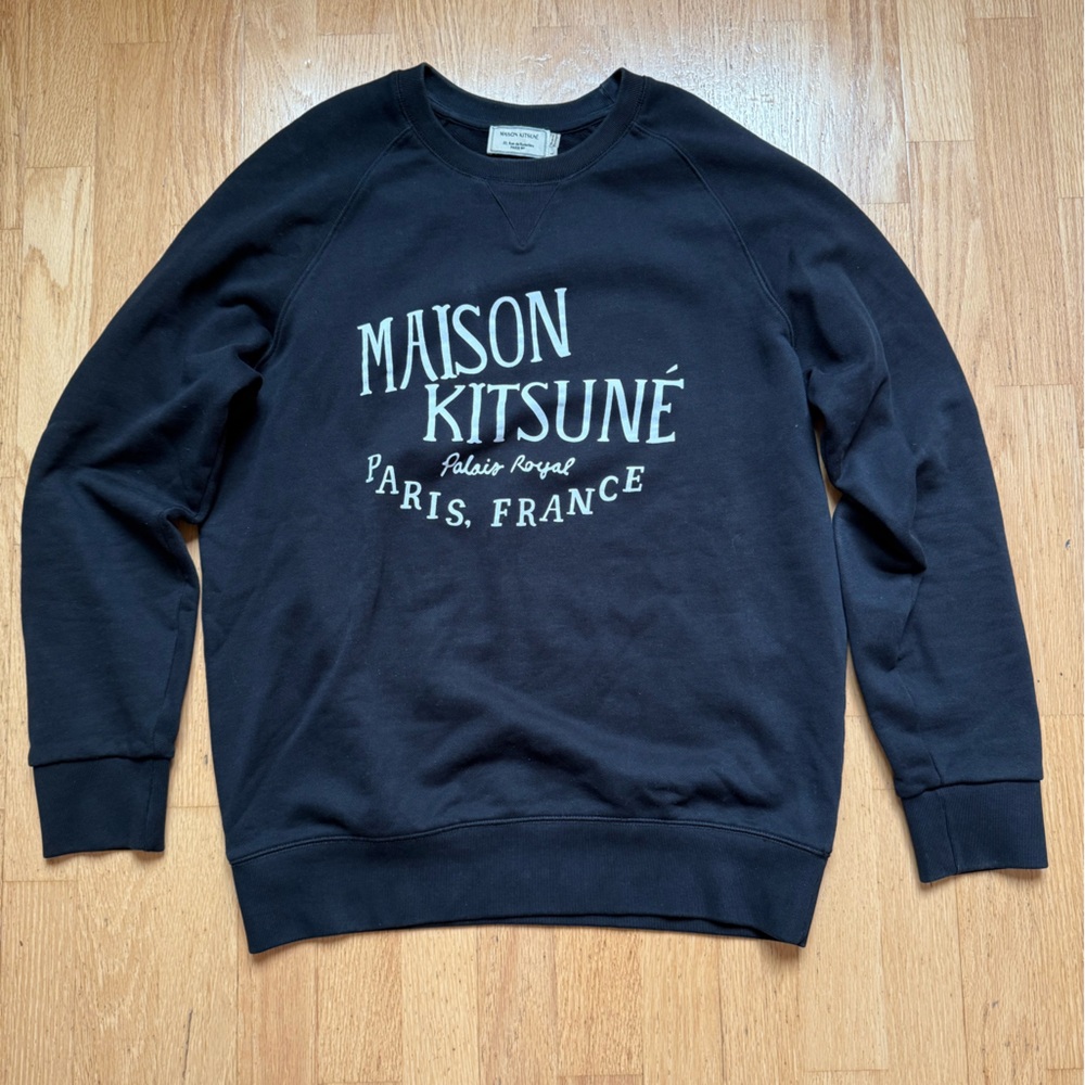 MAISON KITSUNE Black Sweatshirt